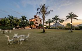 The Countryside Resorts - Refined By Nature